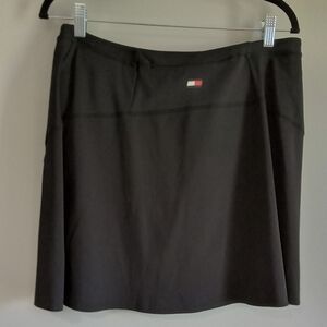 Tommy Hilfiger Large Black Athletic Skort
